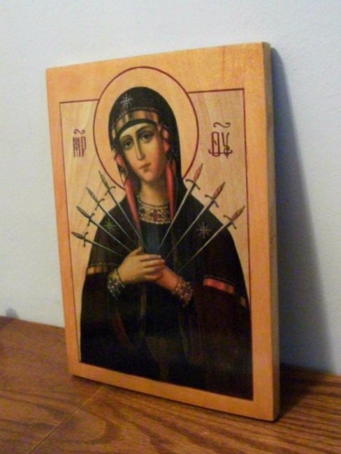 Икона Богородицы Семистрельная