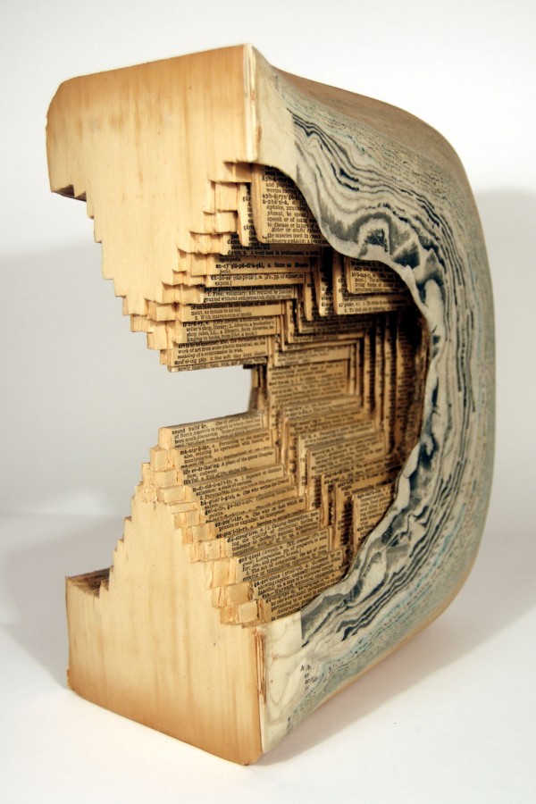 sculptures_books_15.jpg