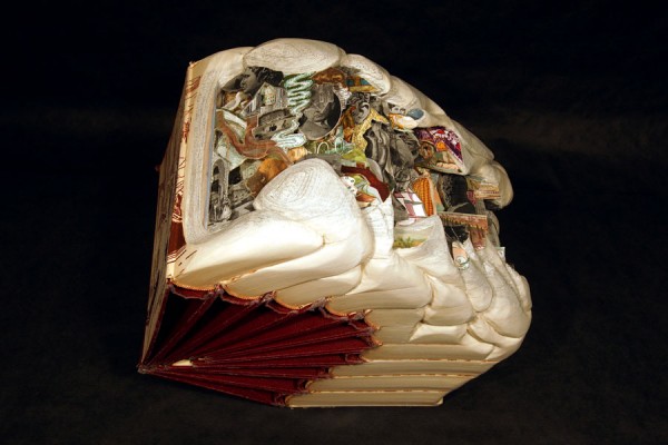 sculptures_books_7.jpeg
