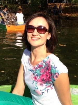 Елена Попова 