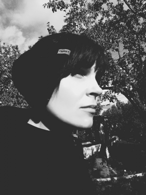 Лена Лаврова 